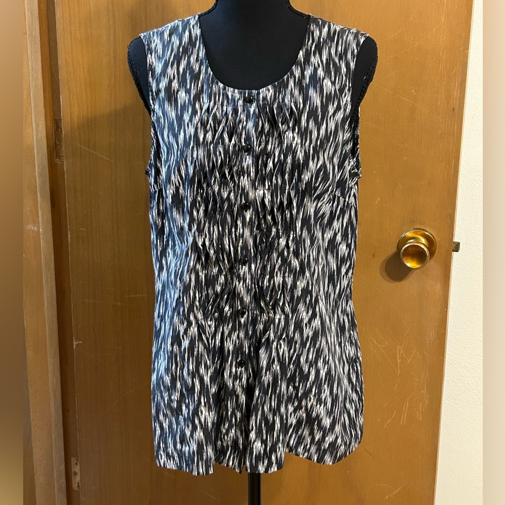 Pendleton‎ Black and Ivory Silk Abstract Sleeveless Blouse Size 12